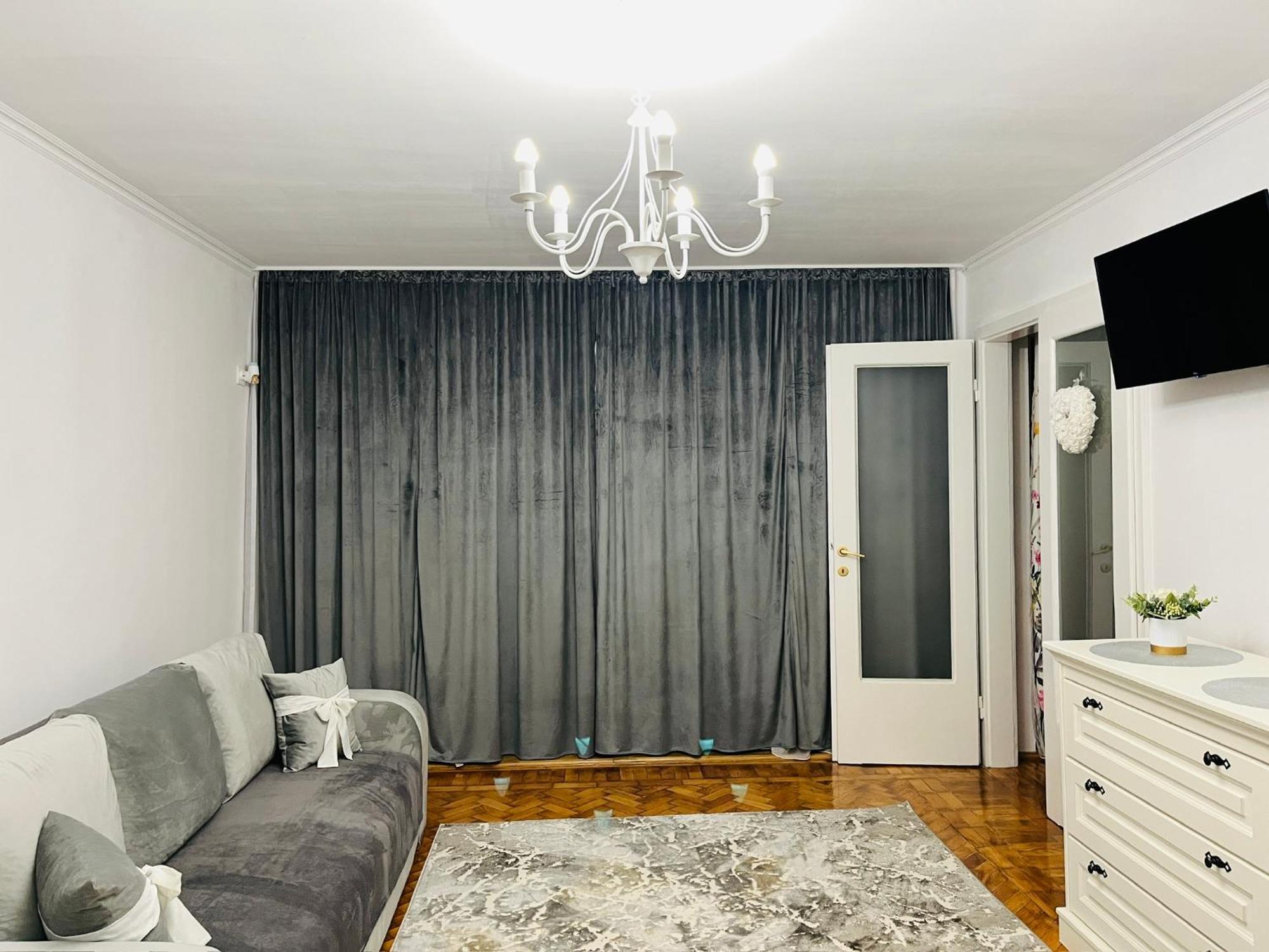 Dream Rooms Хунедоара Екстериор снимка