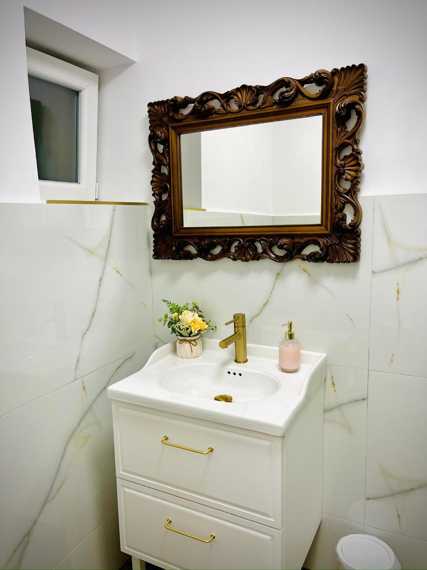 Dream Rooms Хунедоара Екстериор снимка